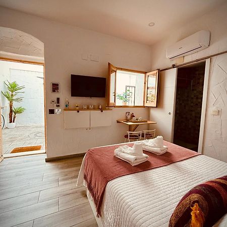 Apartamento La Lola - Patio Privado 赫雷斯 外观 照片