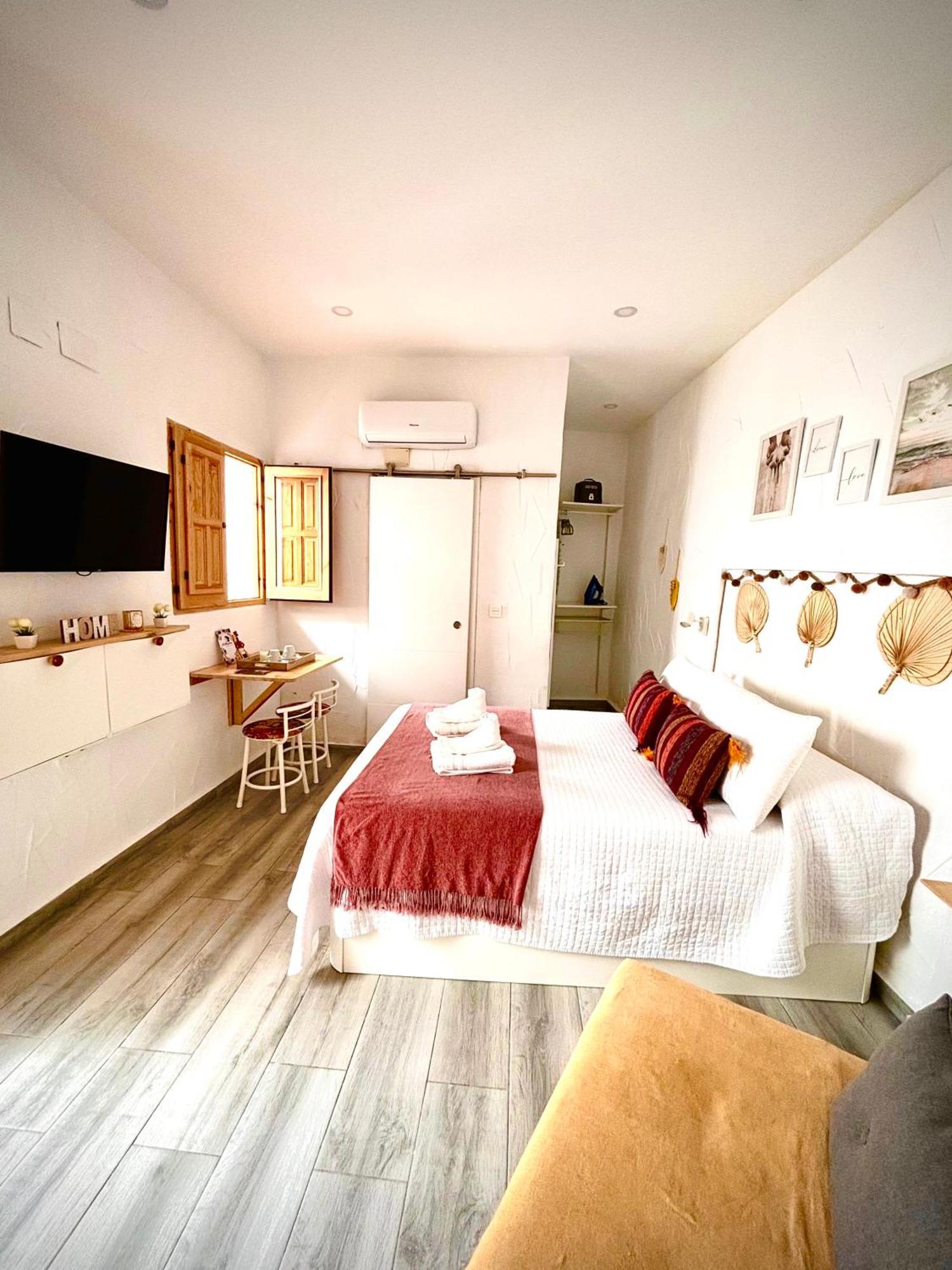 Apartamento La Lola - Patio Privado 赫雷斯 外观 照片