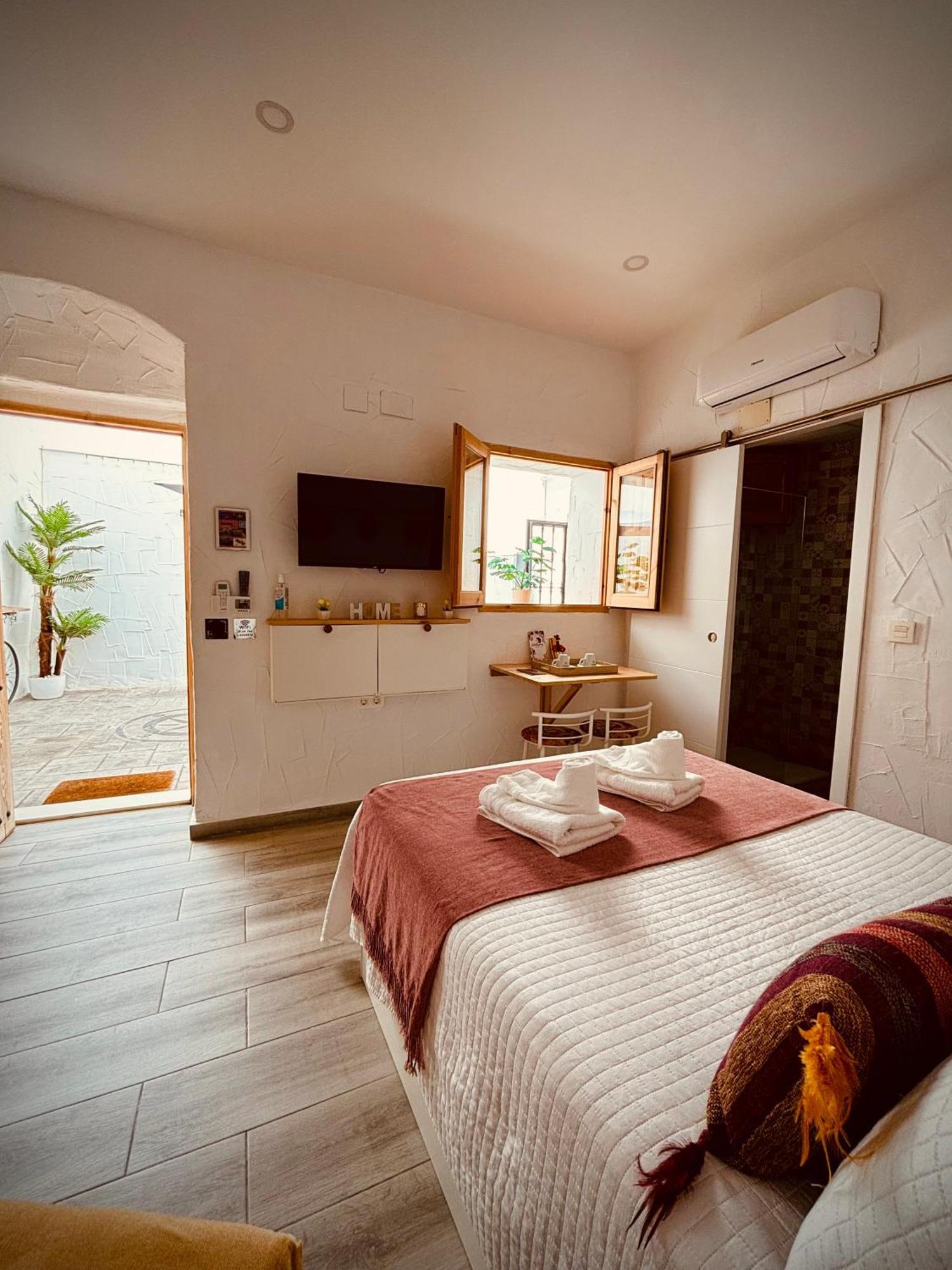 Apartamento La Lola - Patio Privado 赫雷斯 外观 照片